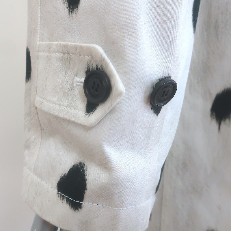 Burberry Carrington Dalmation Print Car Coat Off-White Cotton Size US 2
