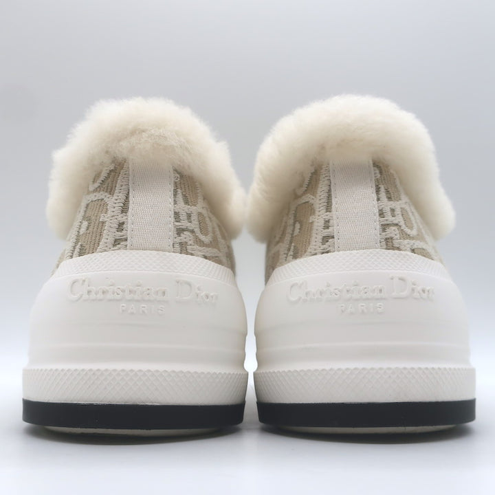 Christian Dior Walk&