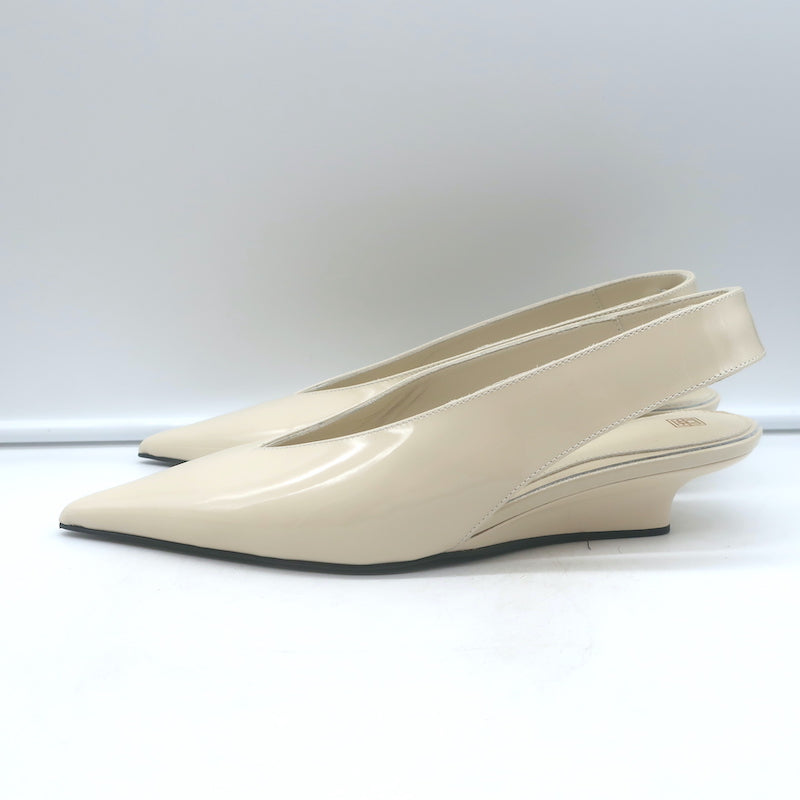 Toteme The Wedge Heel Pointed Toe Slingback Pumps Ivory Patent Size 38 NEW