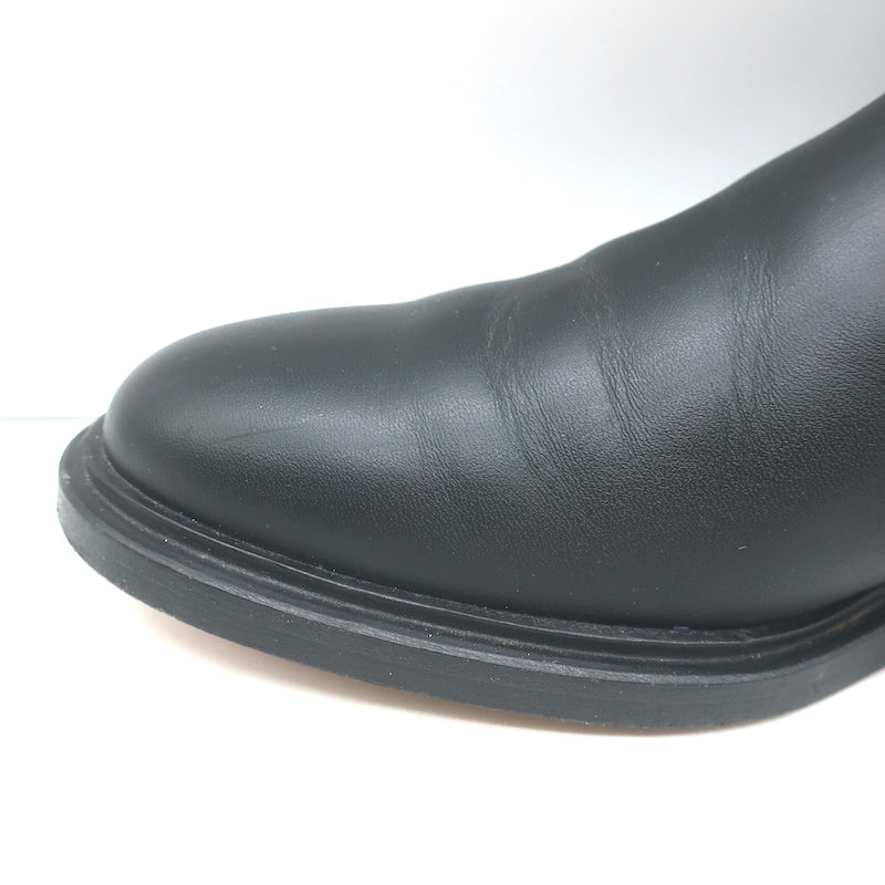 Woman by Common Projects Chelsea Boots Black Leather Size 37 Flat Ankle Boots