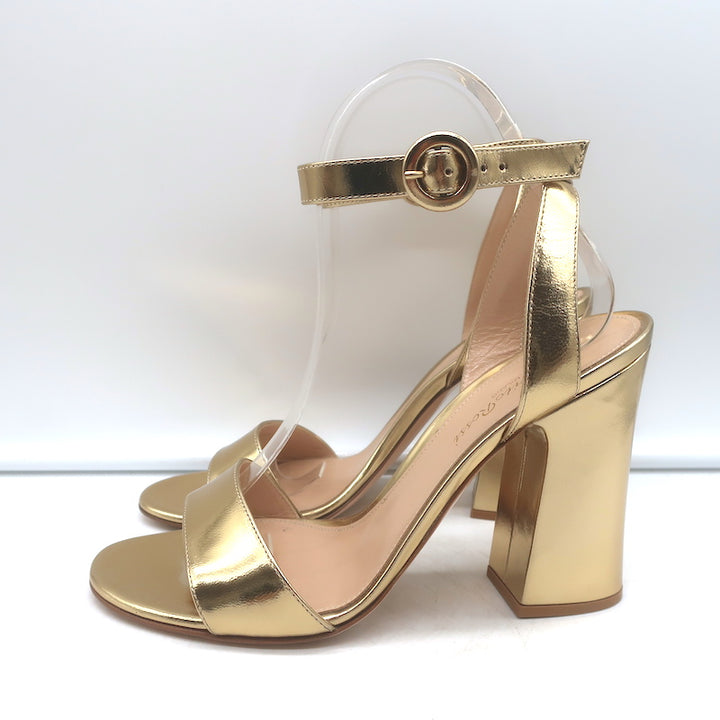 Gianvito Rossi Ankle Strap Block Heel Sandals Gold Mirrored Leather Size 38.5