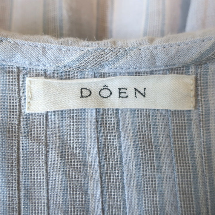 Doen Ruffled Collar Button Down Blouse Light Blue Striped Ramie Size Small