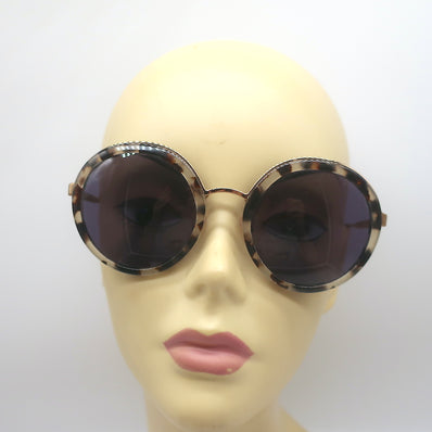 Pre-loved/Used Prada Women's Sunglasses: $185