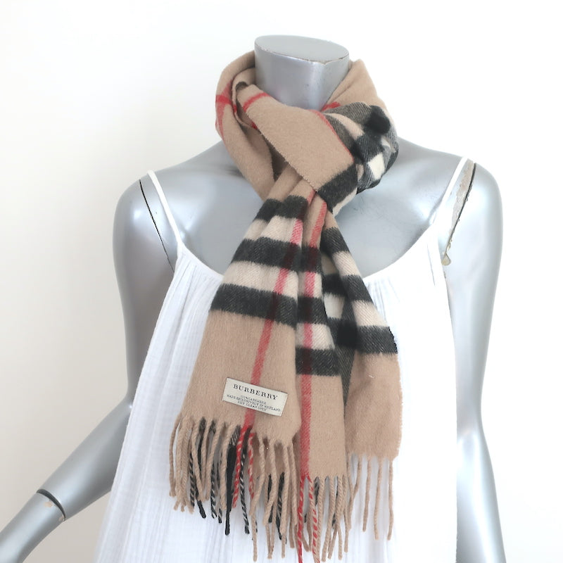Pre-loved/Used Burberry Women's Scarves: $285