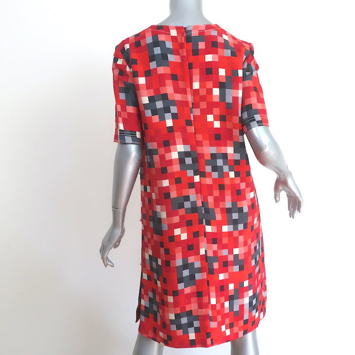 Marni Short Sleeve Shift Dress Red Pixel Print Crepe Size 40
