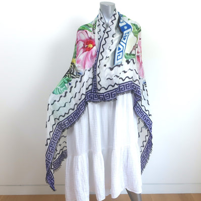 Pre-loved/Used Mary Katrantzou Women's Scarves: $249