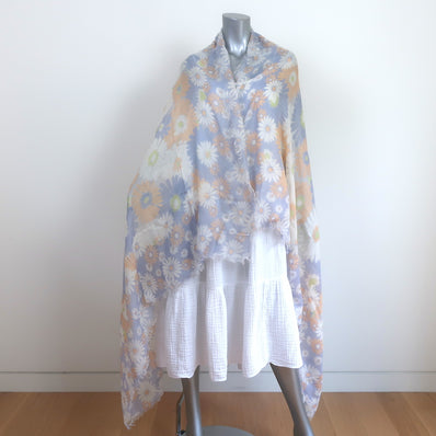 Pre-loved/Used Marc Jacobs Women's Scarves: $149