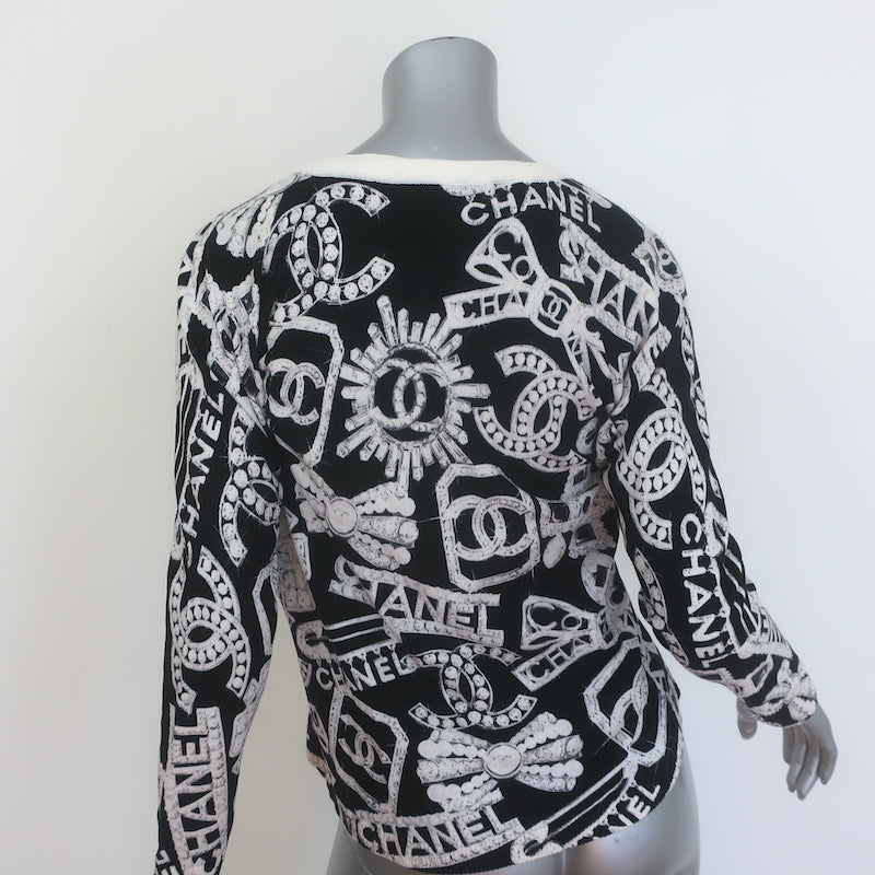 Chanel 2024 Coco Neige Cashmere Sweater Set Black Size 34/36