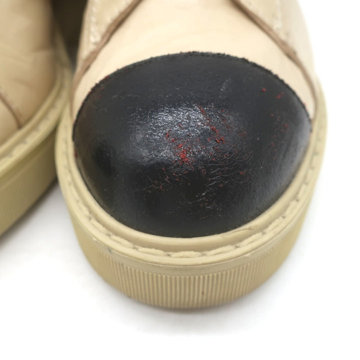 Chanel CC Bicolor Cap Toe Lace-Up Ankle Boots Beige &amp; Black Leather Size 39