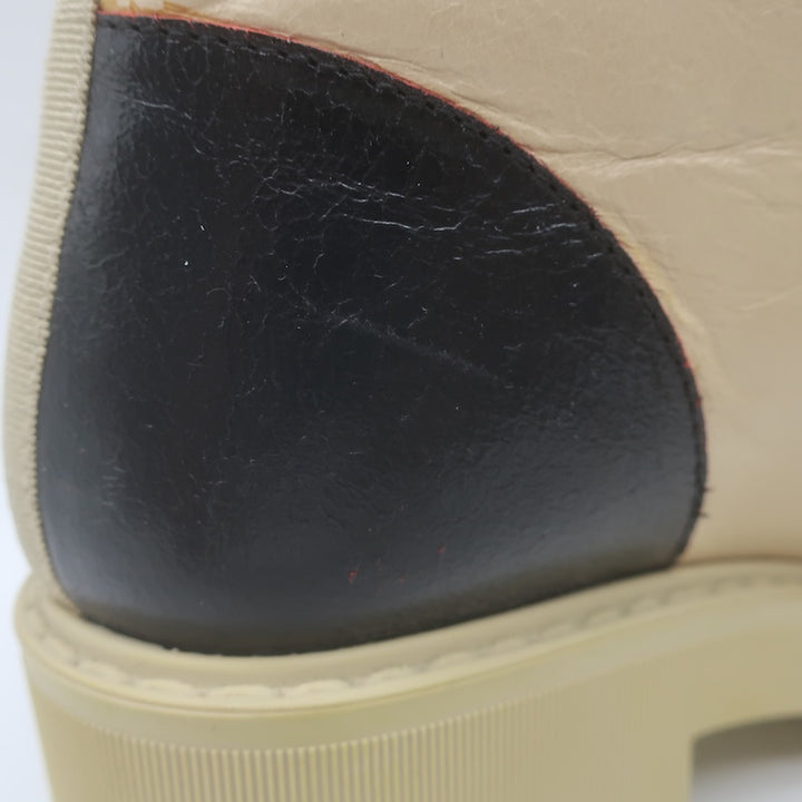 Chanel CC Bicolor Cap Toe Lace-Up Ankle Boots Beige &amp; Black Leather Size 39