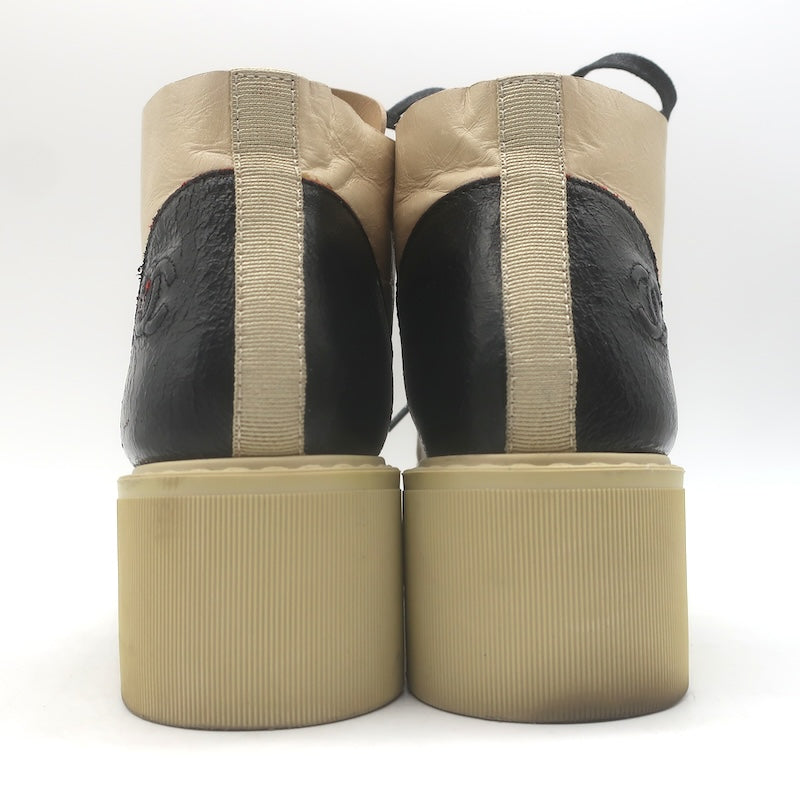 Chanel CC Bicolor Cap Toe Lace-Up Ankle Boots Beige &amp; Black Leather Size 39