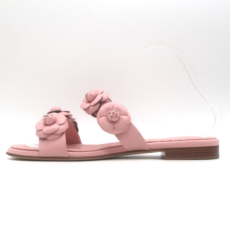 Chanel 2018 Camellia Double Strap Slide Sandals Light Pink Leather Size 38C