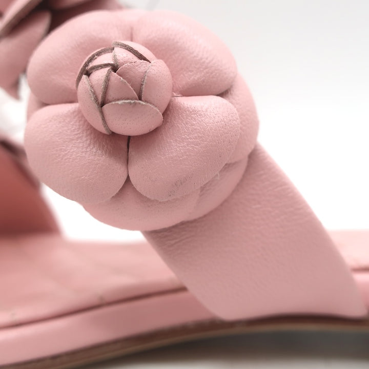 Chanel 2018 Camellia Double Strap Slide Sandals Light Pink Leather Size 38C