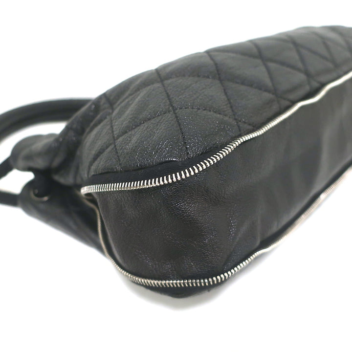 Chanel 2009 Yacht Expandable Zip Medium Hobo Bag Black Quilted Caviar Leather