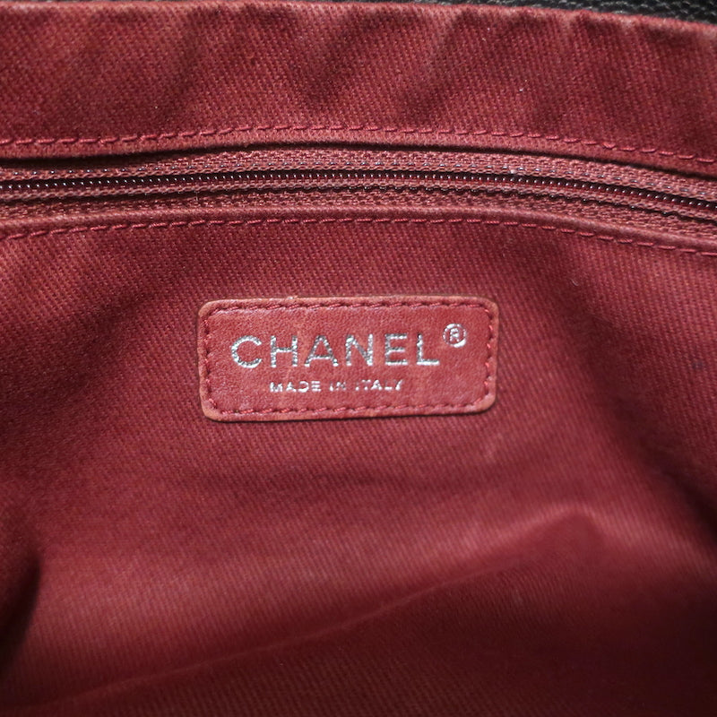 Chanel 2009 Yacht Expandable Zip Medium Hobo Bag Black Quilted Caviar Leather
