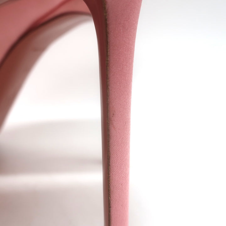 Amina Muaddi Rosie Crystal-Bow Pumps Light Rose Pink Satin Size 37.5