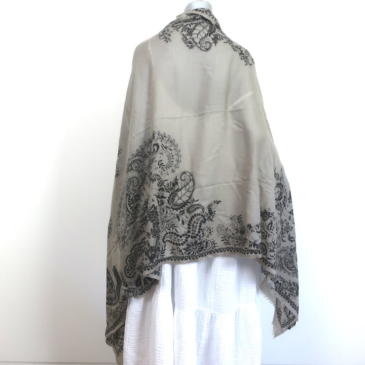 Etro Paisley Print Cashmere Shawl Scarf Gray