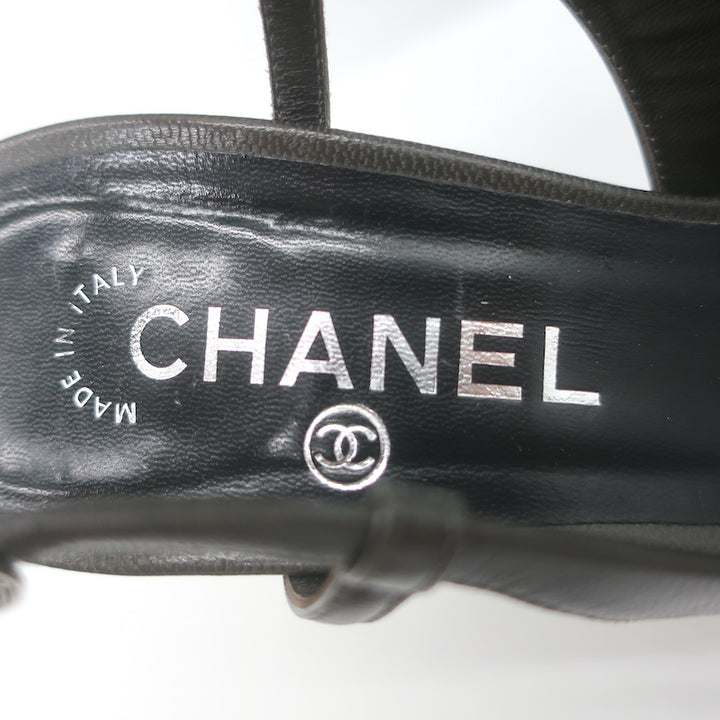 Chanel CC Cap Toe Slingback Pumps Dark Gray &amp; Black Leather Size 39