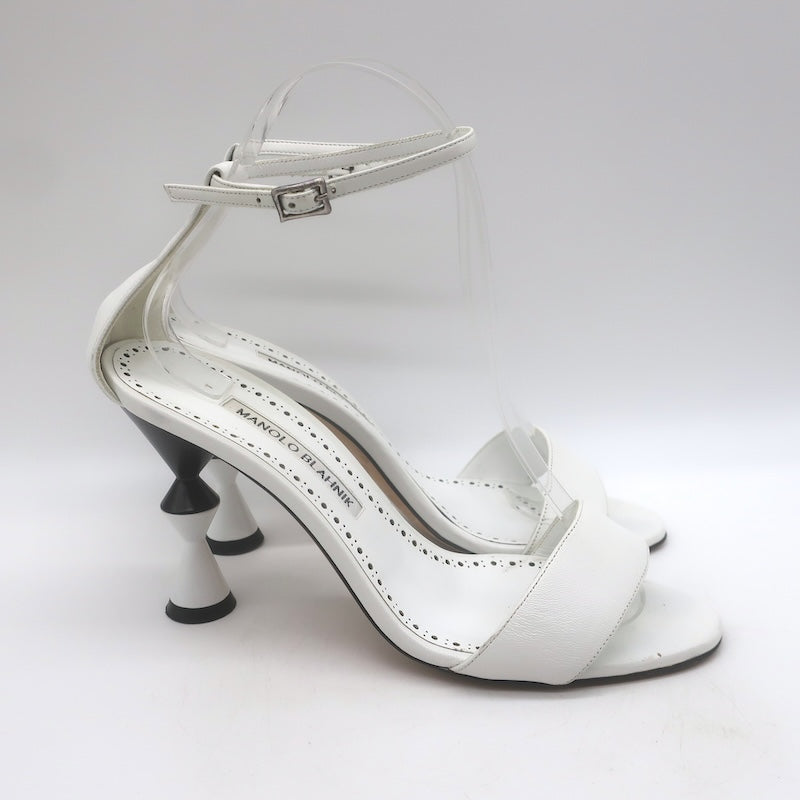 Manolo Blahnik Leda Sculptural Heel Ankle Strap Sandals White Leather Size 37