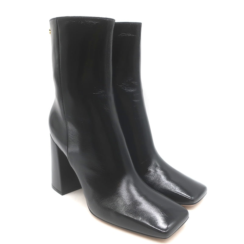 Gianvito Rossi Freeda Square Toe Boots Black Leather Size 38 NEW