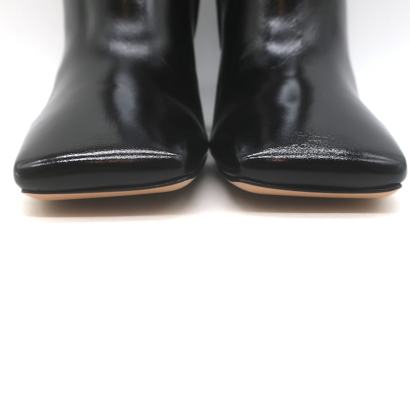 Gianvito Rossi Freeda Square Toe Boots Black Leather Size 38 NEW