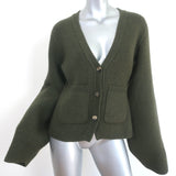 Pre-loved/Used Khaite Women's Sweaters: $1099