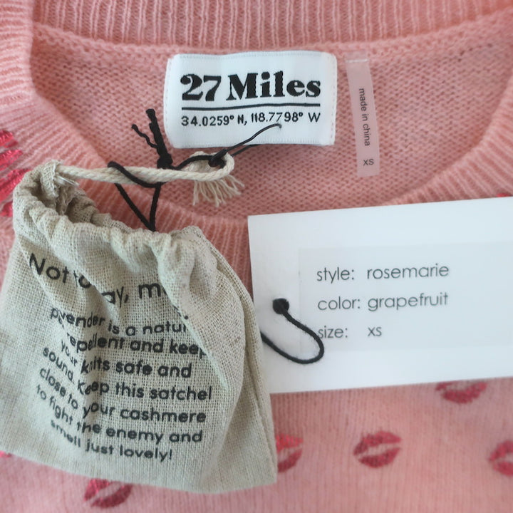 27 Miles Malibu Rosemarie Lips Print Cashmere Sweater Pink Size Extra Small NEW
