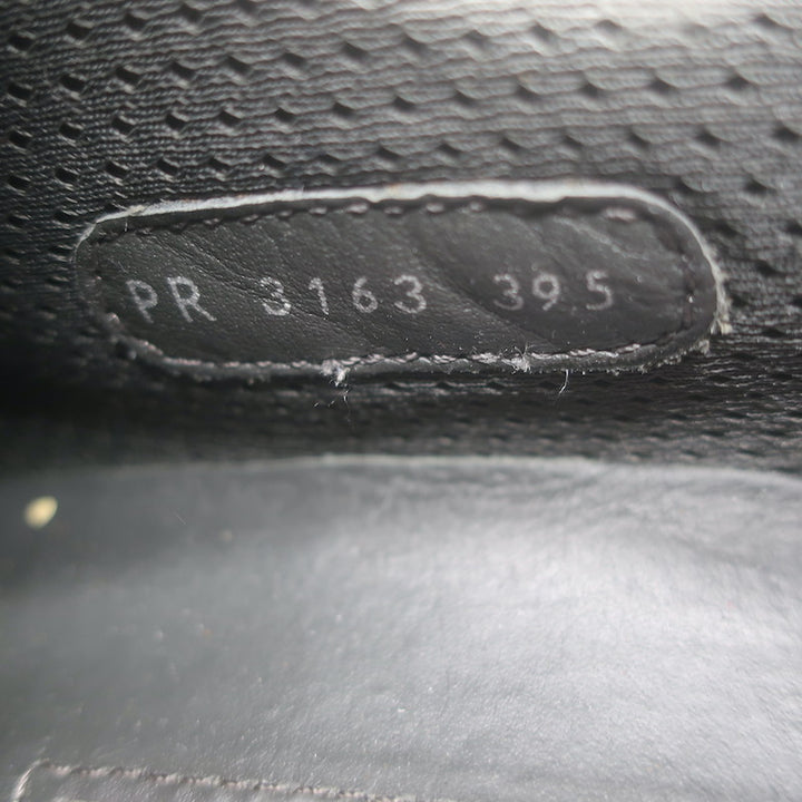 Prada America&