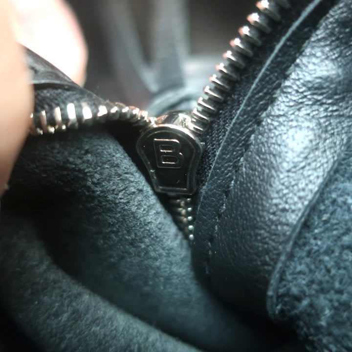 Balenciaga Papier A4 Zip-Around Tote Black Calfskin Leather Large Shoulder Bag