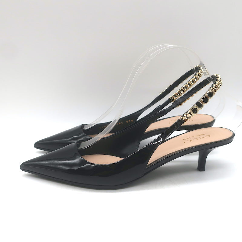 Gucci Signoria Logo Chain Slingback Pumps Black Patent Leather Size 38.5 NEW