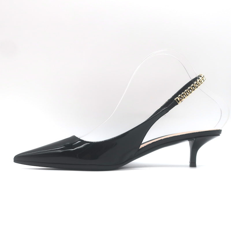 Gucci Signoria Logo Chain Slingback Pumps Black Patent Leather Size 38.5 NEW