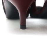 Gucci Signoria Logo Chain Slingback Pumps Burgundy Patent Leather Size 38.5 NEW