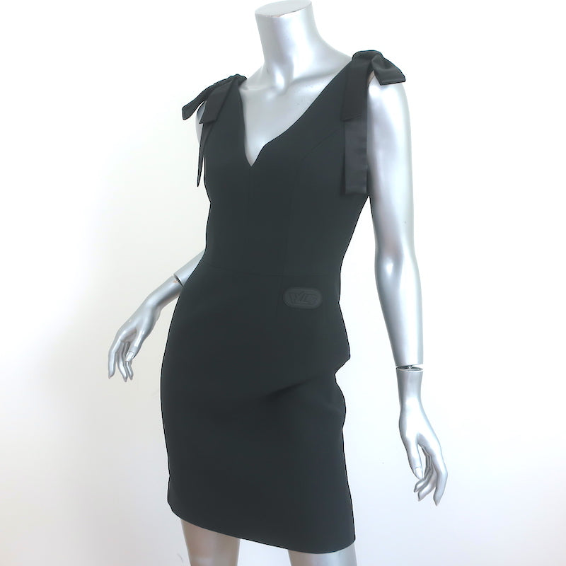 Louis Vuitton Bow Strap Mini Dress Black Crepe Size 36 Sleeveless Sheath