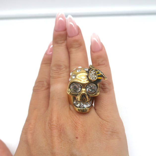 ALEXANDER MCQUEEN スカル エンヘリッシュト フフ ヒアス Alexander McQueen Skull Earring | Silver | FARFETCH