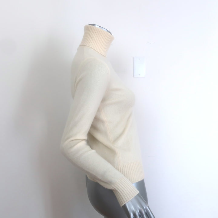 Loro Piana Cashmere Turtleneck Sweater Cream Size 40