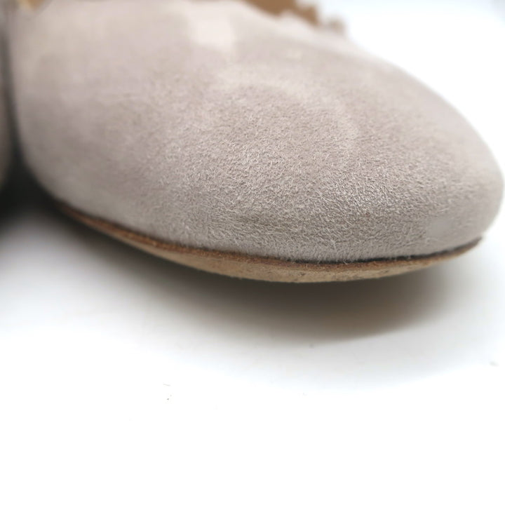 Chloe Lauren Scalloped Suede Pumps Light Taupe Suede Size 38.5