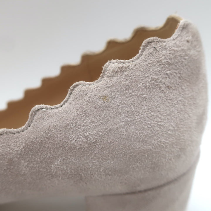 Chloe Lauren Scalloped Suede Pumps Light Taupe Suede Size 38.5