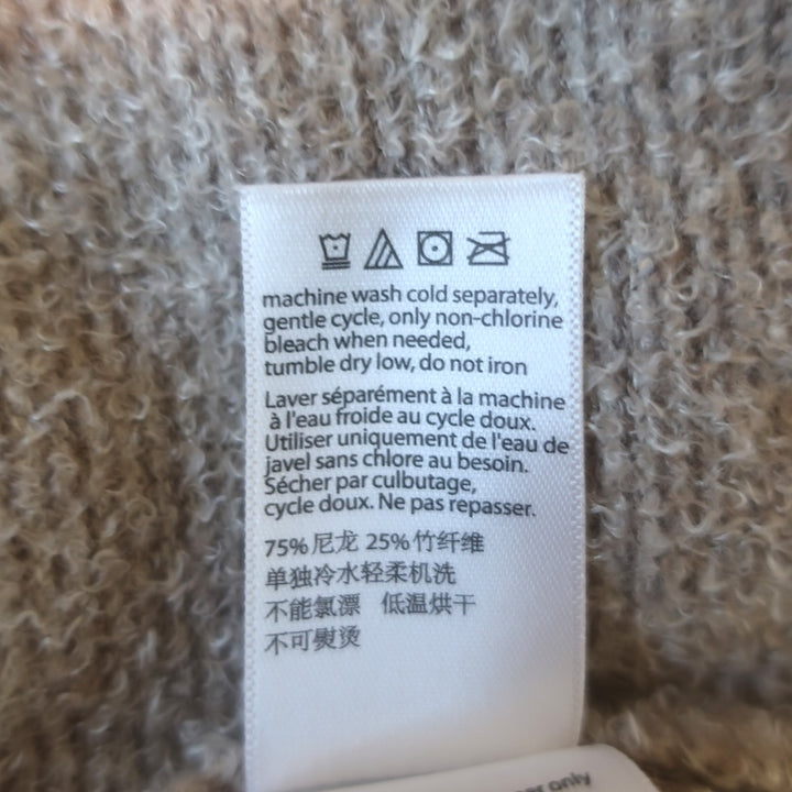 Barefoot Dreams CozyChic Lite Weekend Wrap Dove Gray