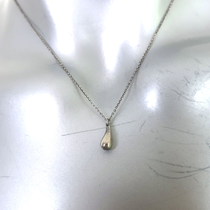 Tiffany &amp; Co. Elsa Peretti Teardrop Pendant Necklace Sterling Silver