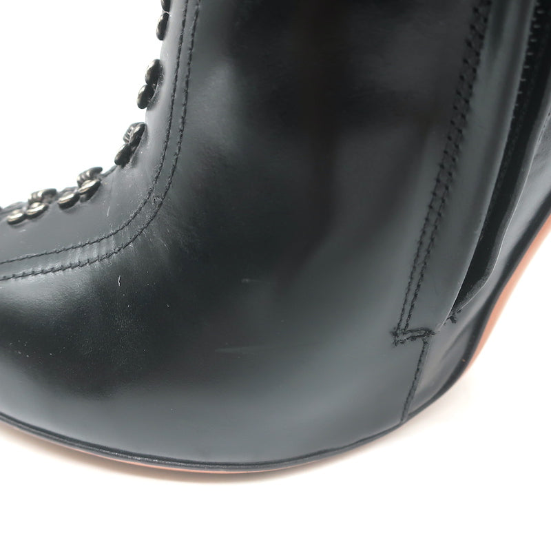 Alaia Hook &amp; Eye-Embellished Ankle Boots Black Glossed Leather Size 40 US 8.5