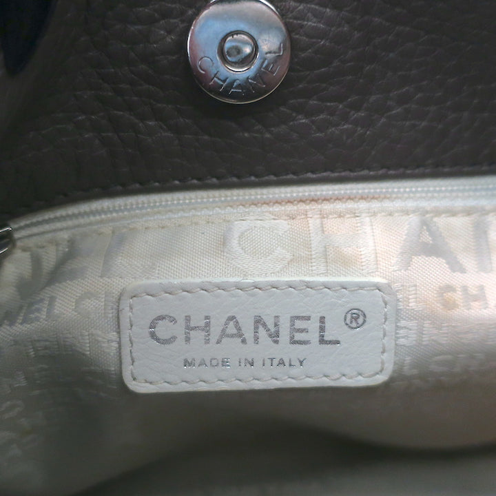 Chanel 2003 Lax Tassel Hobo Dark Brown Grained Leather Small Shoulder Bag