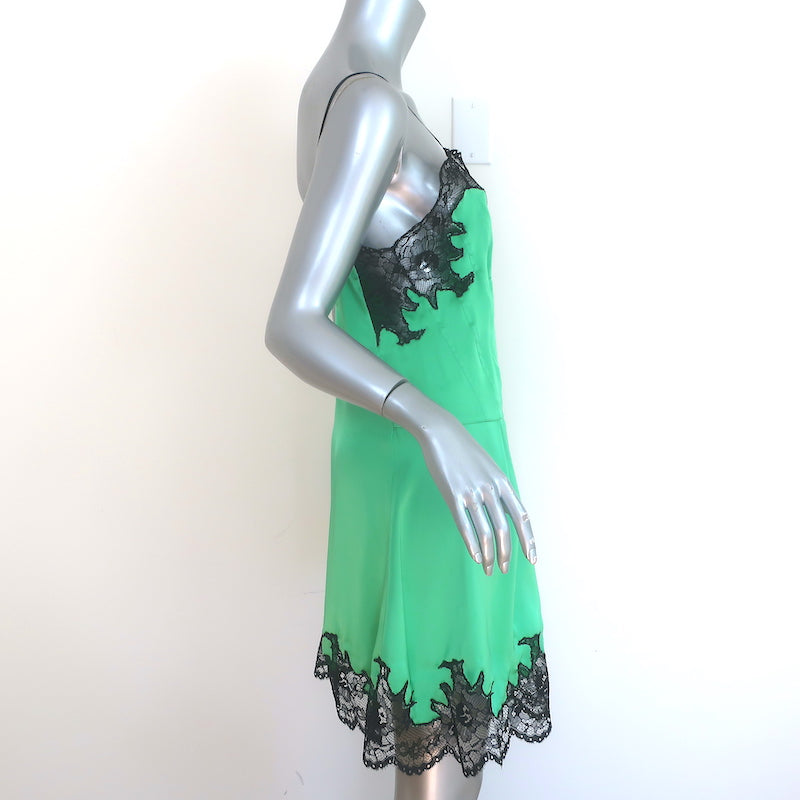 Paco Rabanne Lace-Trim Mini Slip Dress Light Green Pleated Satin Size Celebrity Owned Paco Rabanne Lace-Trim Mini Slip Dress Light Green Pleated Satin Size Celebrity Owned