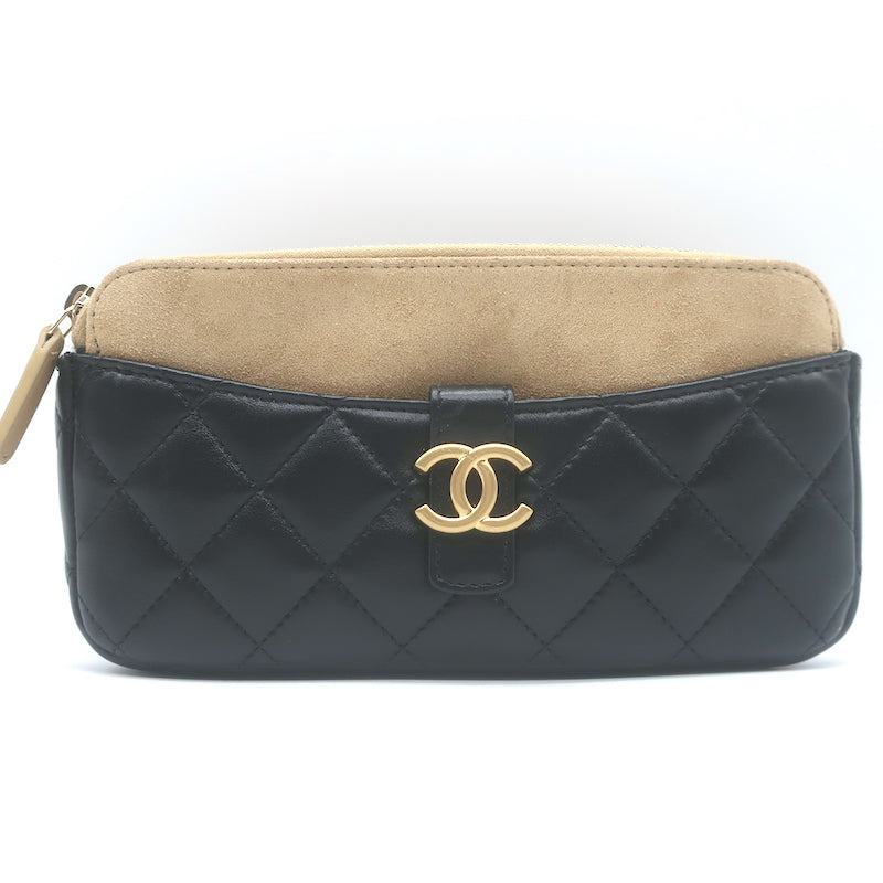 Chanel Zipped Phone Holder on Chain Black Quilted Lambskin Crossbody Bag