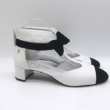 Chanel Bicolor Cap Toe T-Strap Bow Pumps White Leather & Black Velvet Size 38C