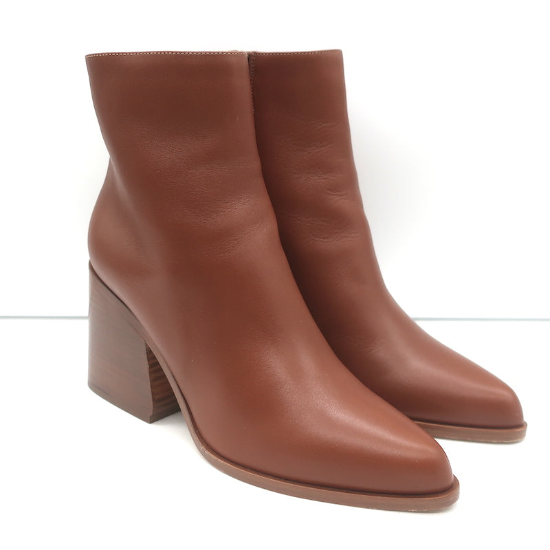 Pre-loved/Used Gabriela Hearst Women's Boots: $499