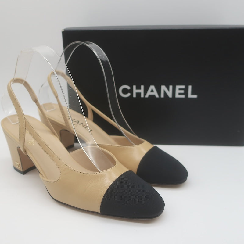 Chanel 16C Cap Toe Slingback Pumps Beige Goatskin &amp; Black Grosgrain Size 38