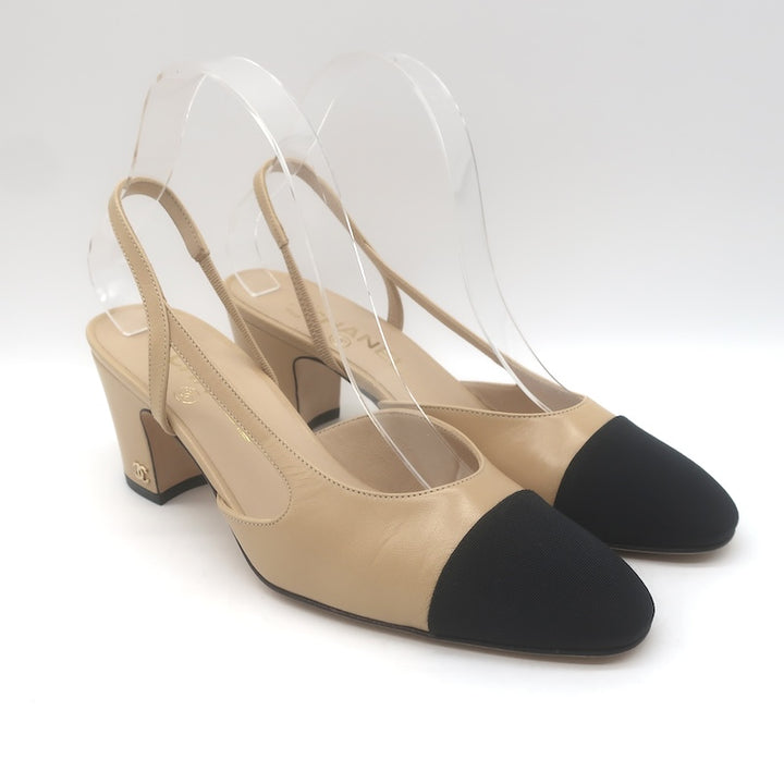 Chanel 16C Cap Toe Slingback Pumps Beige Goatskin &amp; Black Grosgrain Size 38