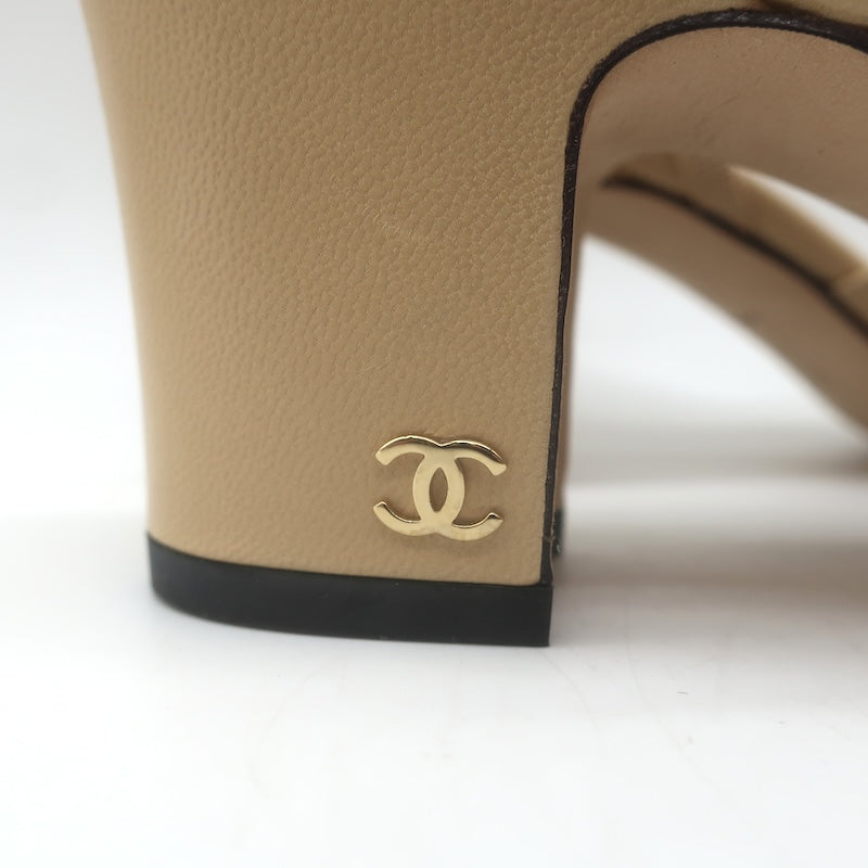 Chanel 16C Cap Toe Slingback Pumps Beige Goatskin &amp; Black Grosgrain Size 38