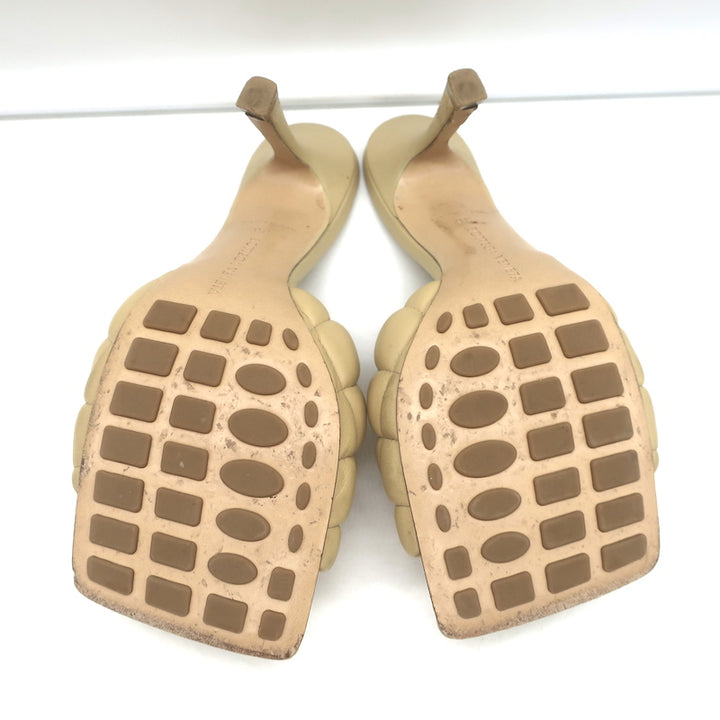 Bottega Veneta Padded Mules Beige Quilted Leather Size 36 Open Toe Heels