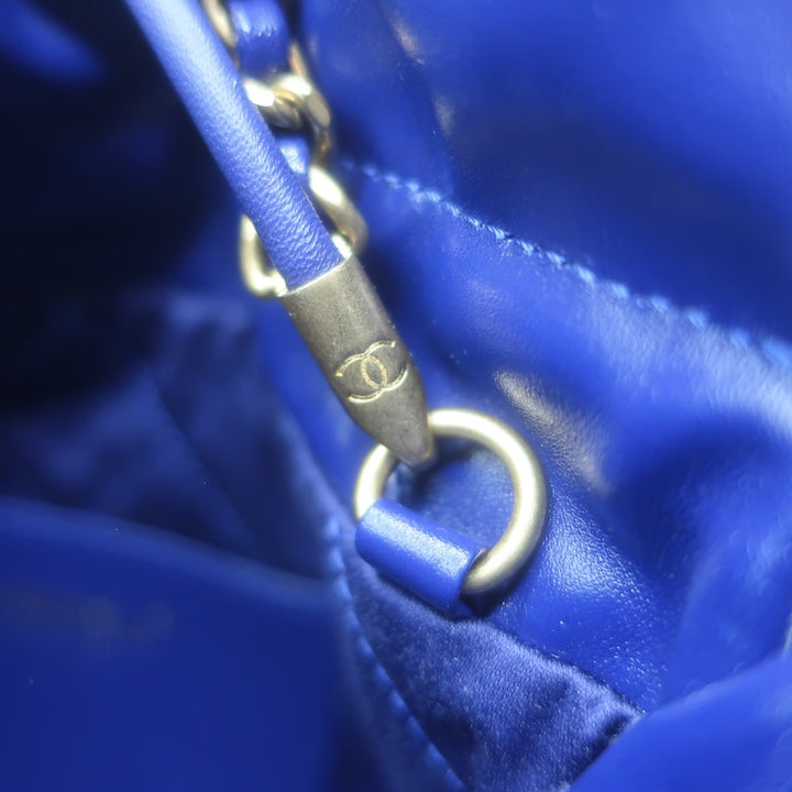 Chanel Mini 22 Hobo Cobalt Blue Shiny Calfskin Leather Crossbody NEW